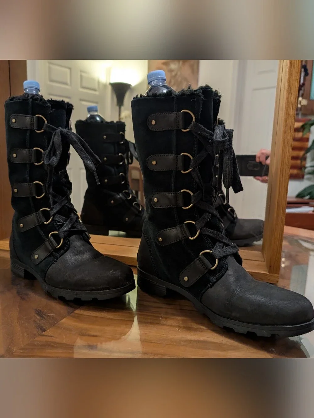 Sorel 1749271010 Emelie Lace Womens Black Leather, Sherpa Lined Suede Boot US 9